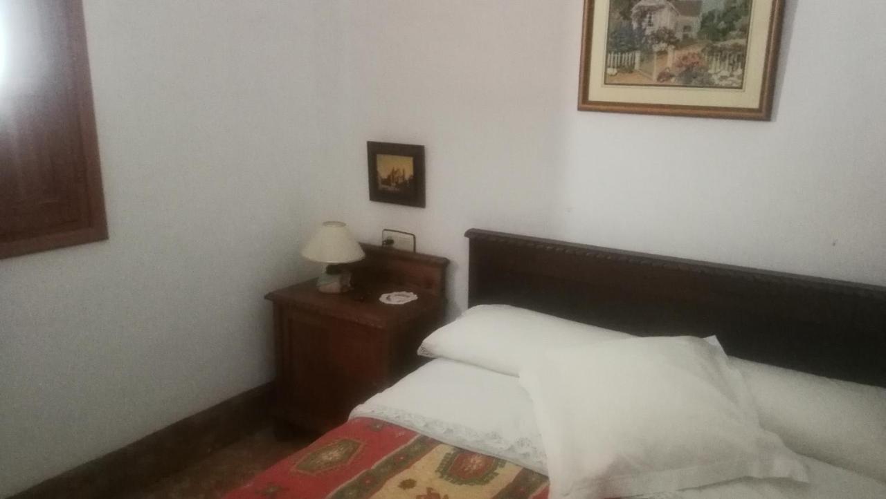Cortijo De La Fuente Lejlighed Albunol Eksteriør billede